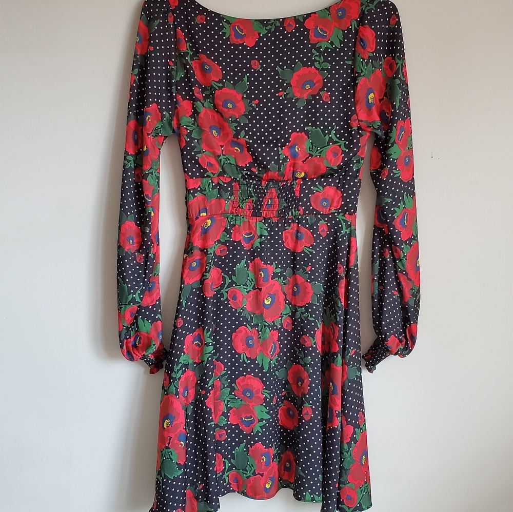 💕FREE PEOPLE MINI DRESS SIZE 6 💕 - Picture 5 of 7